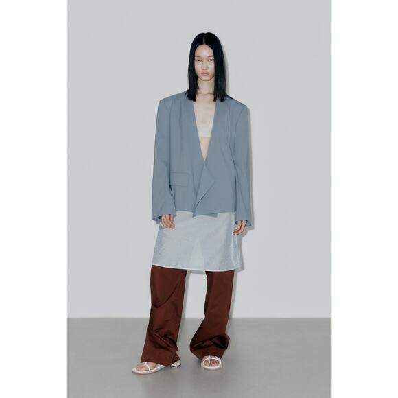 Low Classic Curved Neck Blazer Navy Blue - Picture 13 of 13